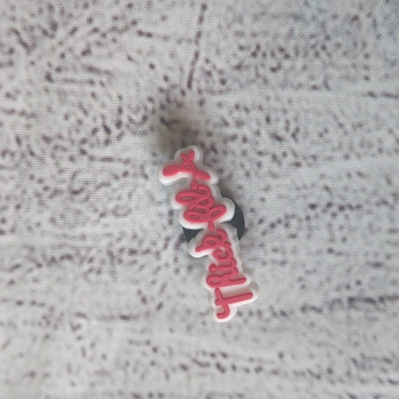 Croc charms 🍗 - Picture 3 of 3